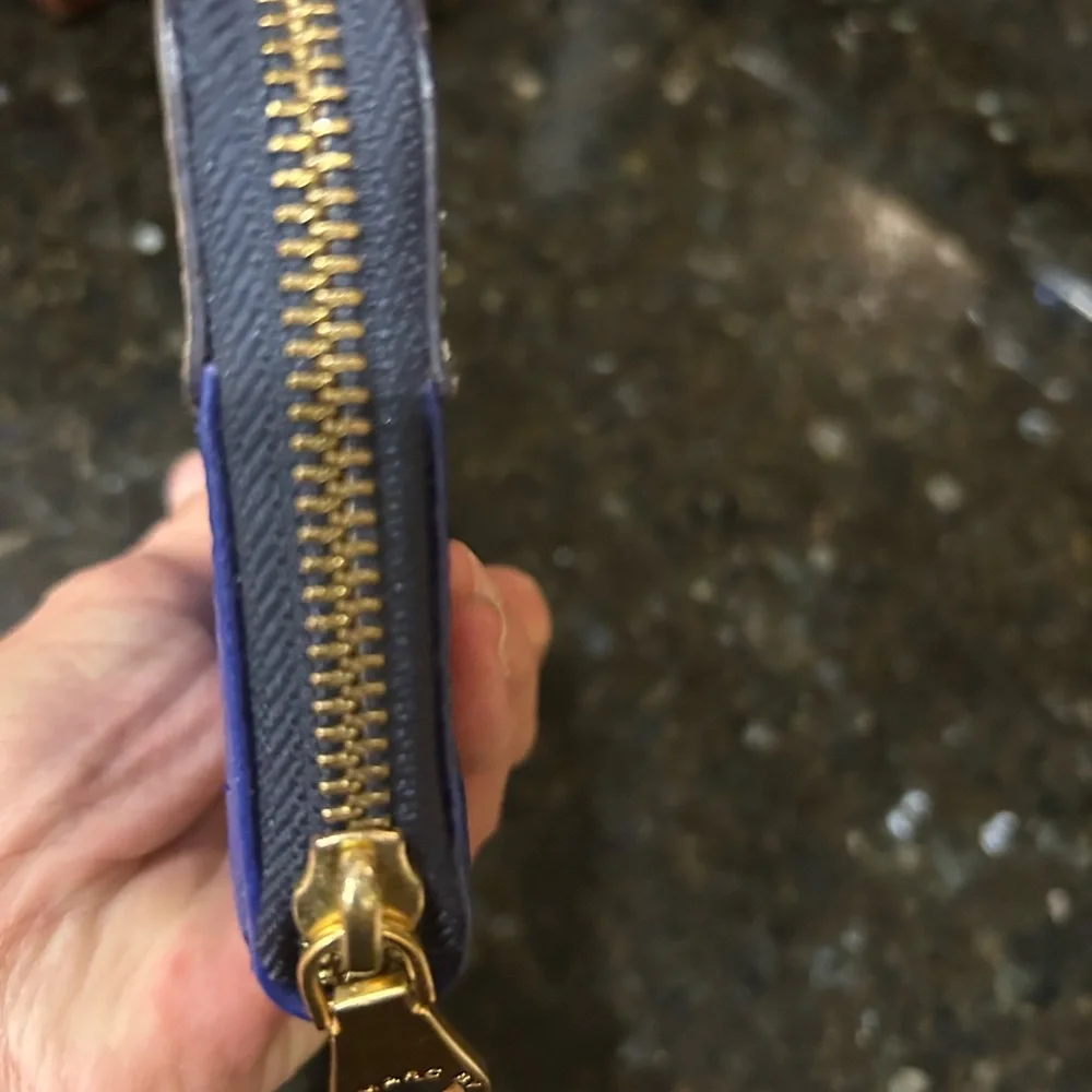 Marc by Marc Jacobs navy color block wallet. tan and cobalt blue